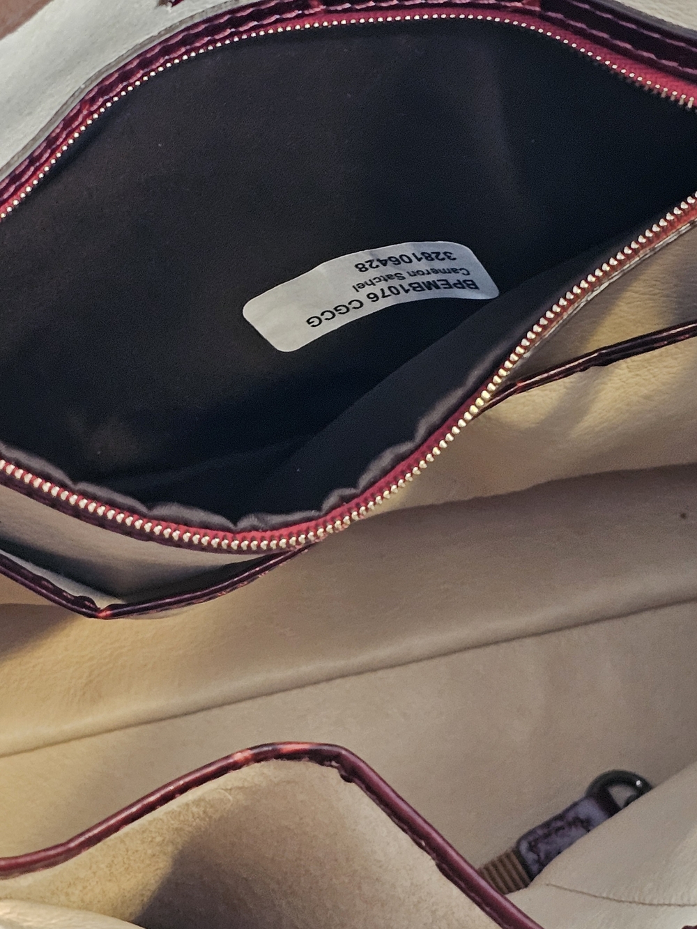 Dooney & Bourke Red Croc-Embossed Leather Satchel. No Crossbody Strap. - Picture 13 of 14